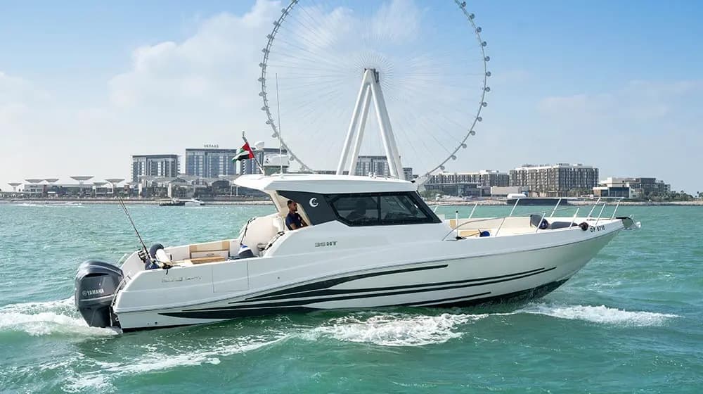 Luxury Dubai Yacht Tour with Thunder image 1