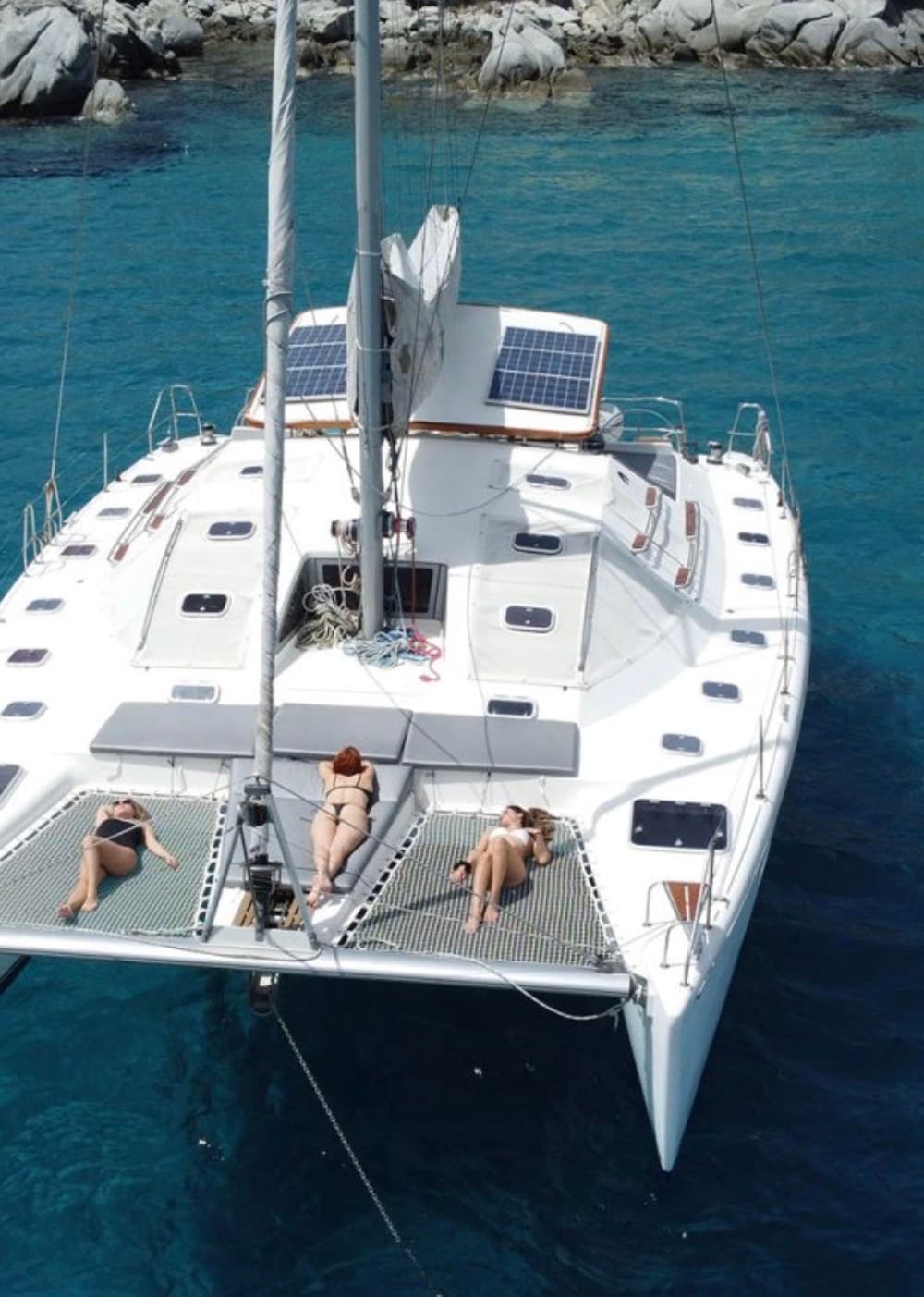 Keenex Pro 445 • Aegean Catamaran Experience from Mykonos image 9