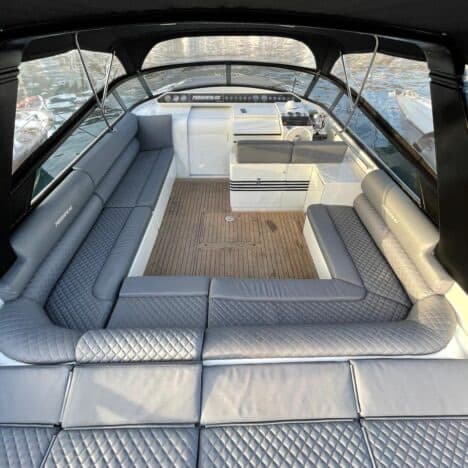 Pershing 40 • Luxury Yacht Cruise: Mykonos Rineia & Delos image 4