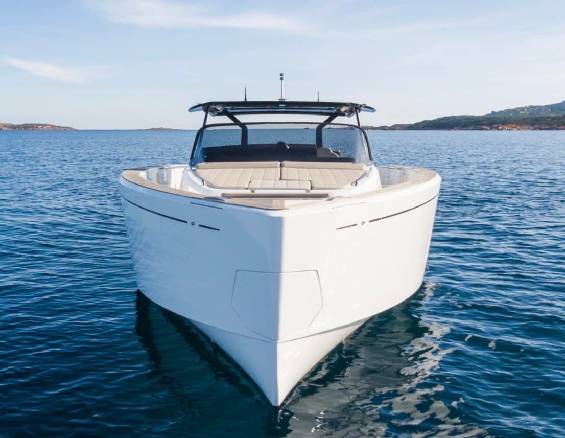 Pardo • Elegant Motorboat Day from Mykonos image 5
