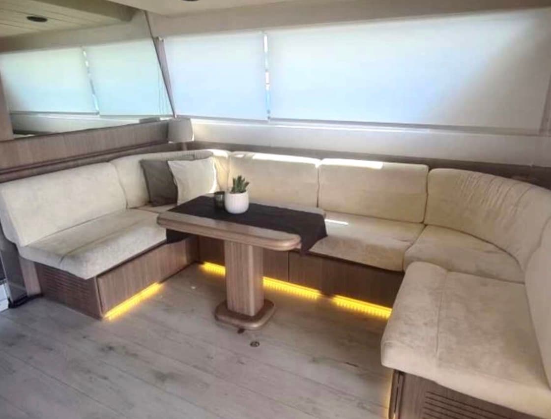 Posillipo • Premium Yacht Cruise: Mykonos, Delos & Rineia image 4