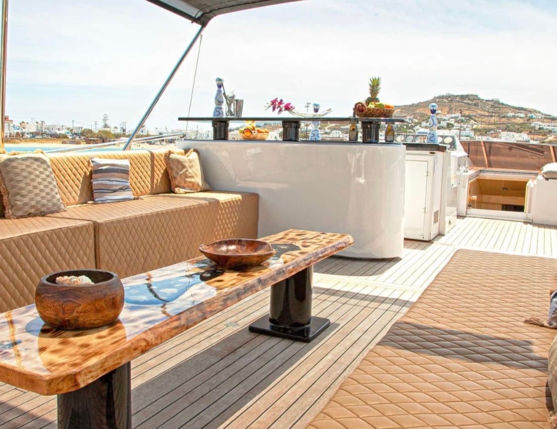 Versil • Premium Superyacht Cruise: Mykonos, Delos & Rineia image 4