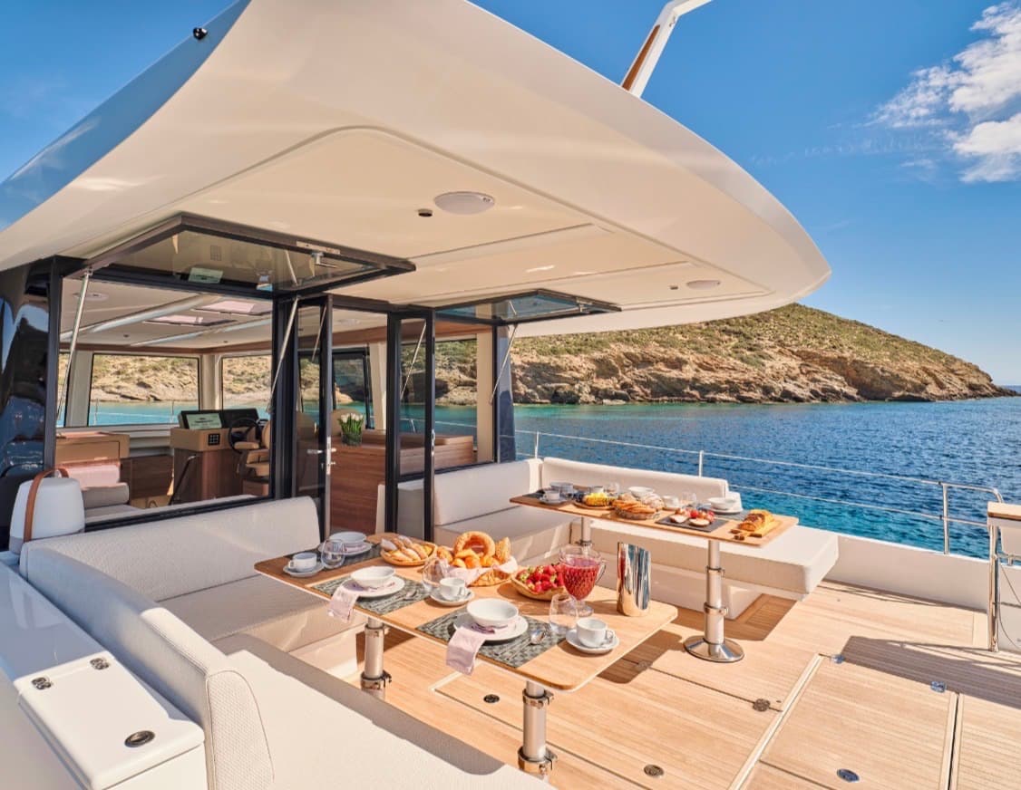 OM • Luxury Mykonos Yacht Cruise: Delos & Rineia image 5