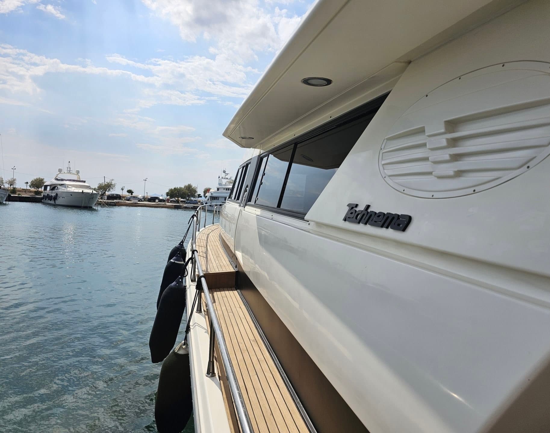 Posillipo • Premium Yacht Cruise: Mykonos, Delos & Rineia image 6