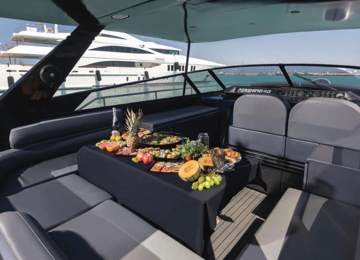 Pershing 40 • Luxury Yacht Cruise: Mykonos Rineia & Delos image 7