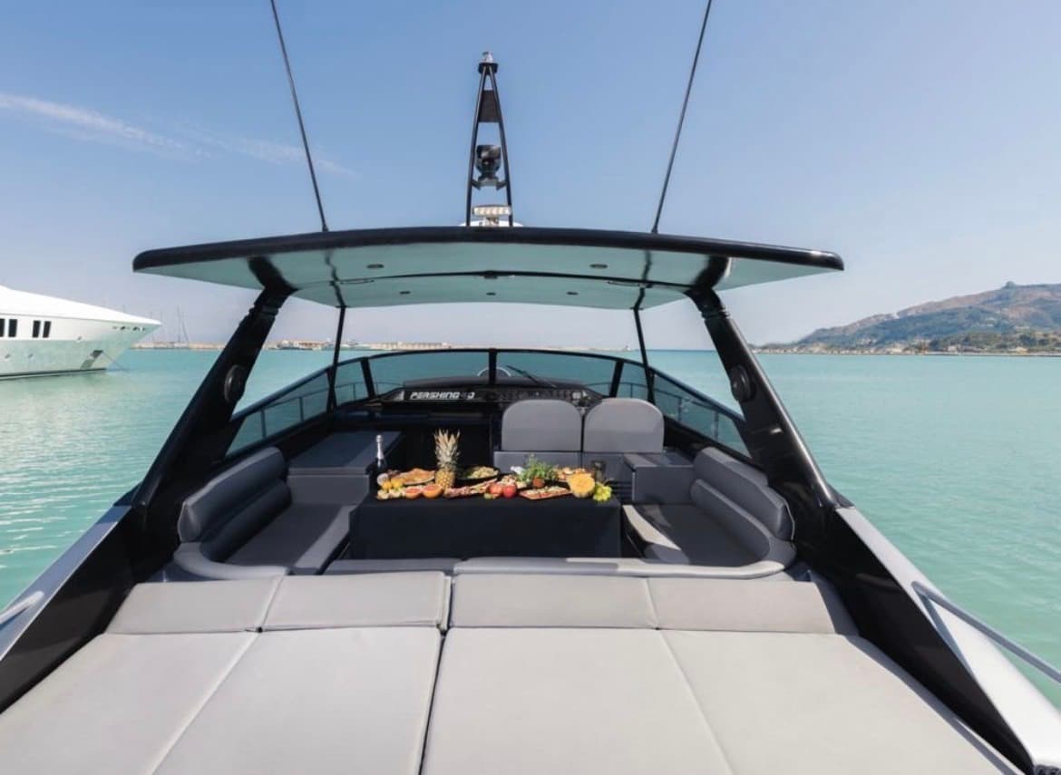 Pershing 40 • Luxury Yacht Cruise: Mykonos Rineia & Delos image 8